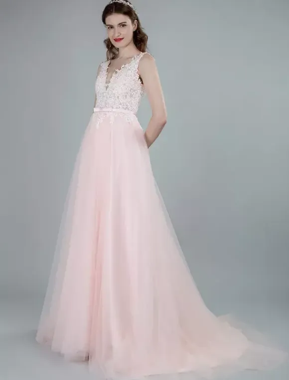 Wedding Dresses A Line Sleeveless Bows V Neck Bridal Dresses With Court Train
