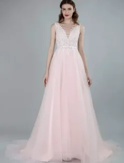 Wedding Dresses A Line Sleeveless Bows V Neck Bridal Dresses With Court Train