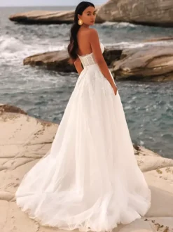 Wedding Dresses Floor-Length Sleeveless Lace Strapless Bridal Gowns