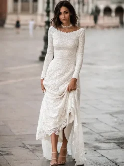 Wedding Gowns Jewel Neck Long Sleeves Sweep Lace Bridal Gowns