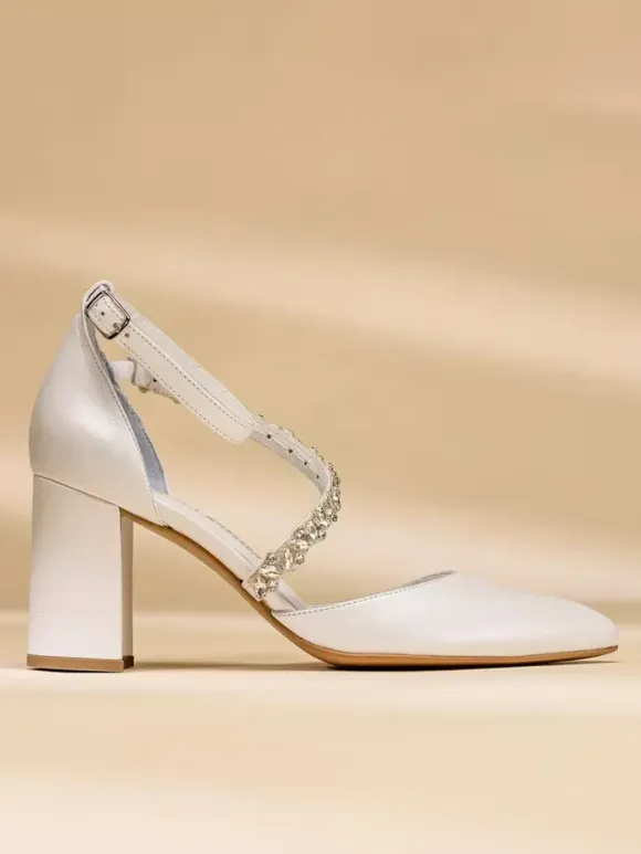 Wedding Shoes Bridal Pumps PU Leather Pointed Toe Chains