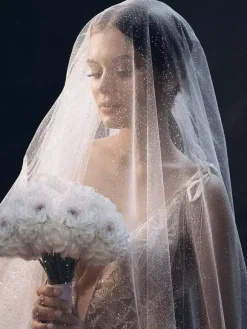 Wedding Veil One-Tier Sequins Net Pearl Trim Edge Classic Bridal Veils