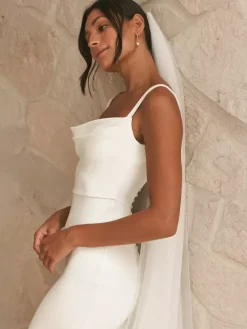 Wedding Veil One-Tier Tulle Cut Edge Classic Bridal Veils