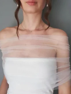 Wedding Wrap Ivory Jewel Neck Cloaks Tulle Buttons Bridal Cover Up
