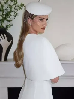 Wedding Wraps White Half Sleeves Jewel Neck Cap Sleeves Cloaks Stretch Crepe Buttons Bridal Cover Ups