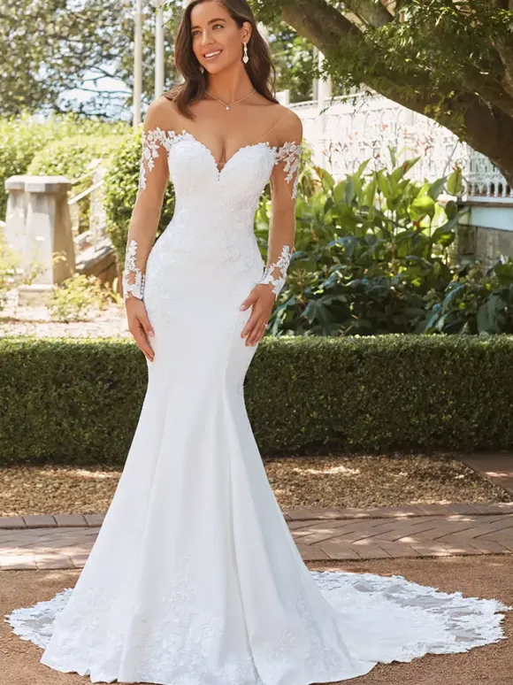 Wedding Bridal Gowns V-Neck Long Sleeves Natural Waist Lace Court Train Bridal Gowns
