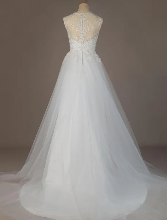 Wedding Dresses 2026 A Line Illusion Neck Sleeveless Floor Length Lace Beaded Tulle Boho Bridal Gowns