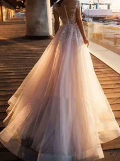 Wedding Dresses A Line Tulle V Neck Short Sleeves Lace Bridal Dresses With Train