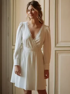 Wedding Dresses V-Neck Long Sleeves A-Line Knee-Length Bridal Dresses
