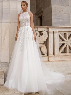 Wedding Dress Sweep A-Line Sleeveless Tulle Jewel Neck Bridal Gowns