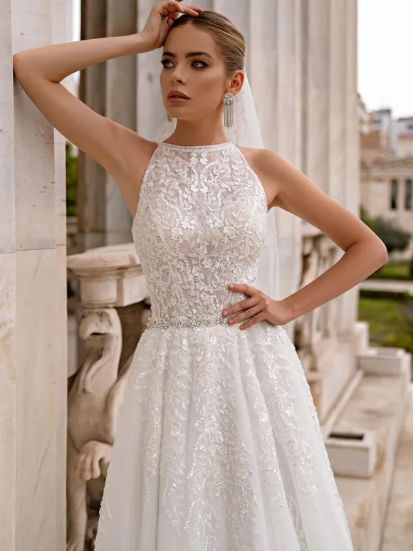 Wedding Dress Sweep A-Line Sleeveless Tulle Jewel Neck Bridal Gowns