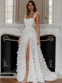 Wedding Dress Sweep A-Line Sleeveless Lace Designed Neckline Bridal Gowns