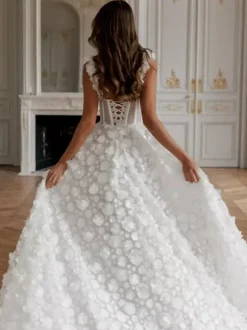 Wedding Dress Sweep A-Line Sleeveless Lace Designed Neckline Bridal Gowns