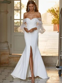 Wedding Dress Sweep Long Sleeves Sweetheart Neck Bridal Gowns Free Customization