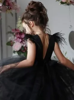 Wedding Flower Girl Dresses Special Occasion Dresses Ivory Sleeveless Feathers