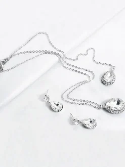 Wedding Necklaces Silver Pear Shaped Rhinestone Wedding Necklace