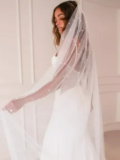 Wedding Veil One-Tier Pearls Net Cut Edge Waterfall Bridal Veil