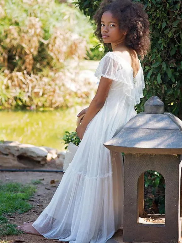 White Boho Lace Flower Girl Dress V-Neck Short Sleeves Floor-Length A-Line Applique Kids Social Party Dresses