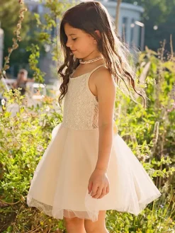 White Flower Girl Dresses Jewel Neck Tulle Sleeveless Short A-Line Bows Kids Party Dresses