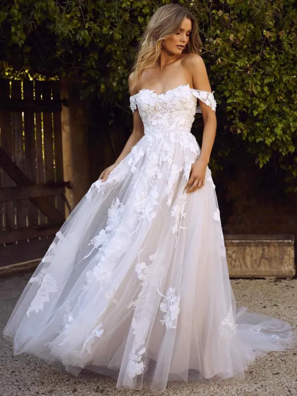 White Lace Wedding Dress Strapless Sleeveless Backless With Train Tulle Bridal Gowns Free Customization