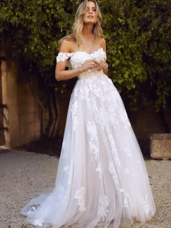 White Lace Wedding Dress Strapless Sleeveless Backless With Train Tulle Bridal Gowns Free Customization