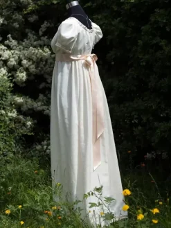 White Retro Empire Waist Dress Women Marie Antoinette Costume Polyester Shift Dress Vintage 18th Century Costume