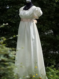 White Retro Empire Waist Dress Women Marie Antoinette Costume Polyester Shift Dress Vintage 18th Century Costume