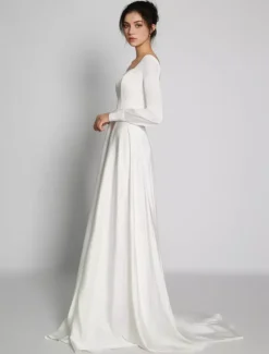 White Simple Causal Wedding Dress Satin Fabric Square Neckline Long Sleeves A-Line Floor Length Bridal Gowns Free Customization