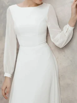 White Simple Causal Wedding Dress A-Line Jewel Neck Long Sleeves Ankle-Length Zipper Chiffon Bridal Gowns Free Customization