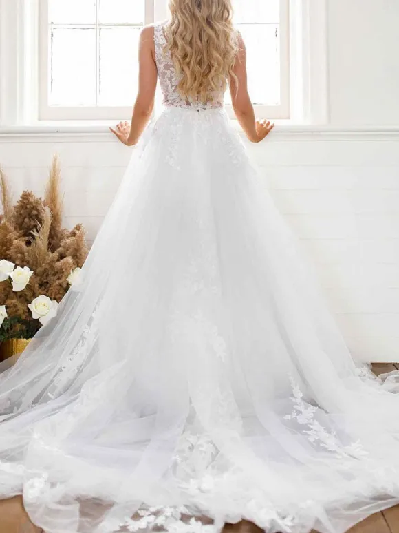 White Simple Lace Wedding Dress V-Neck Sleeveless Backless A-Line Bridal Dresses Free Customization