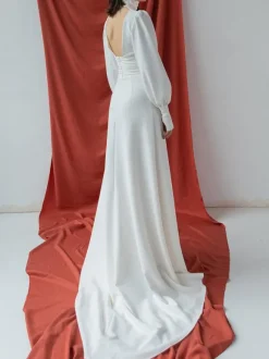 White Simple Mermaid Wedding Dress Elastic Silk Like Satin High Collar Long Sleeves Cut Out A-Line Bridal Gowns Free Customization