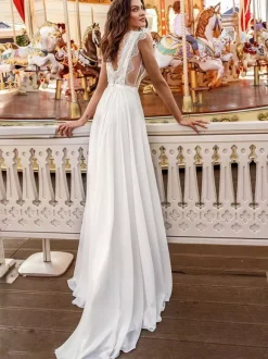 White Simple Wedding Dress A-Line Court Train V-Neckline line Sleeveless Chiffon Lace Bridal Dresses Free Customization