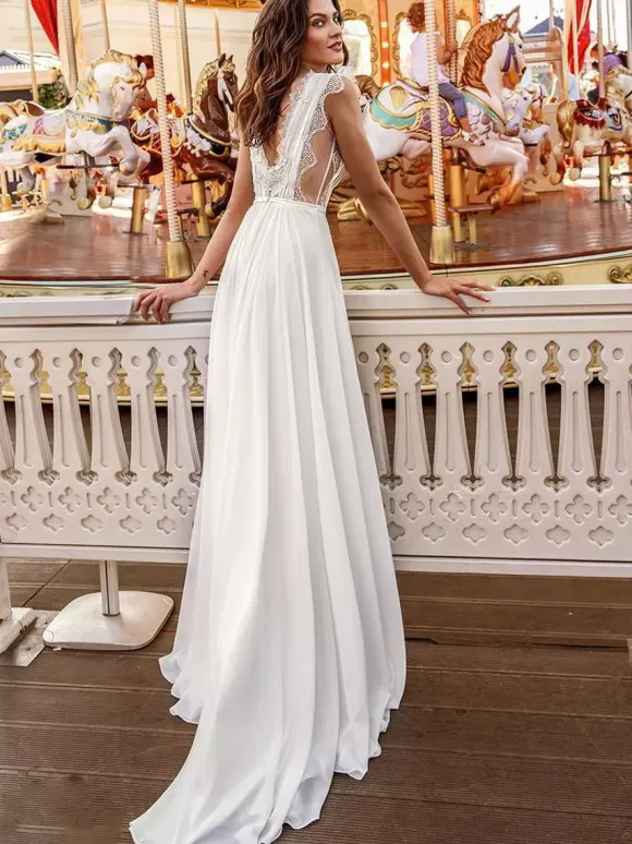White Simple Wedding Dress A-Line Court Train V-Neckline line Sleeveless Chiffon Lace Bridal Dresses Free Customization