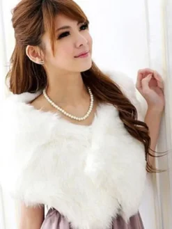 White Wedding Shawl Faux Fur Stole Fluffy Bridal Wrap Shrug