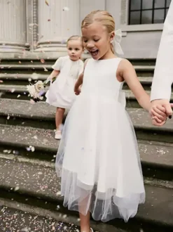 White Flower Girl Dresses Ivory Tulle Sleeveless Jewel Neck Flower Girl Dresses