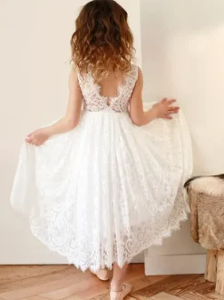 White Flower Girl Dresses Ivory Tulle Sleeveless Jewel Neck Flower Girl Dresses