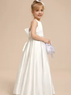 White Flower Girl Dresses Ivory Satin Fabric Sleeveless V-Neck Flower Girl Dresses