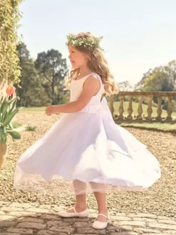 White Flower Girl Dresses White Satin Fabric Sleeveless Jewel Neck Flower Girl Dresses