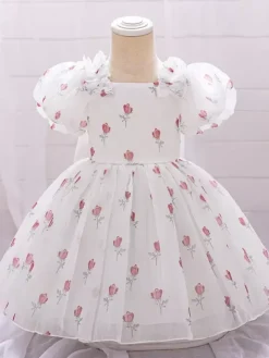 White Flower Girl Dresses Baby Blue Polyester Short Sleeves Square Neck Flower Girl Dresses