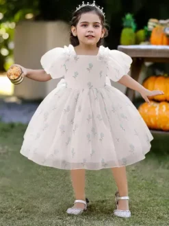 White Flower Girl Dresses Baby Blue Polyester Short Sleeves Square Neck Flower Girl Dresses