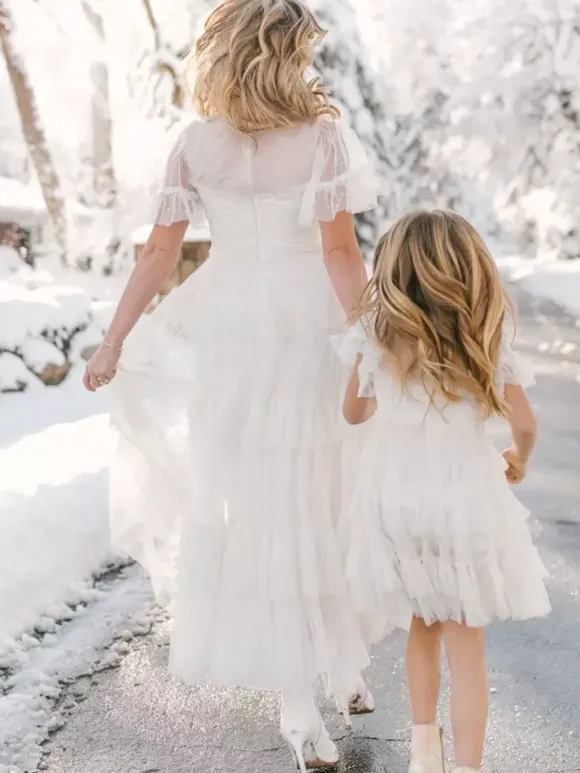 White Flower Girl Dresses Ivory Tulle Short Sleeves Designed Neckline Flower Girl Dresses