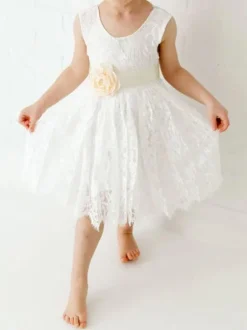 White Flower Girl Dresses Jewel Neck Lace Sleeveless Tea Length A Line Lace Kids Social Party Dresses