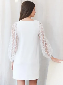 White Short Wedding Dress V-Neck Long Sleeves Short Bridal Gowns Free Customization