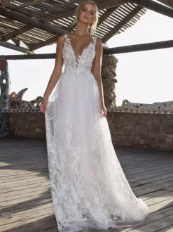 White Simple Causal Wedding Dress Lace V-Neck Sleeveless Backless Lace A-Line Bridal Dresses Free Customization