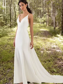 White Simple Causal Wedding Dress Spaghetti Straps Satin Fabric V-Neck Sleeveless Ruffles Mermaid Bridal Dresses Free Customization