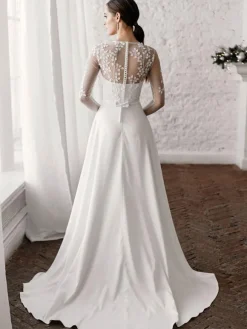 White Simple Causal Wedding Dress A-Line Illusion Neckline Long Sleeves Pearls Train Satin Fabric Lace Bridal Gowns Free Customization