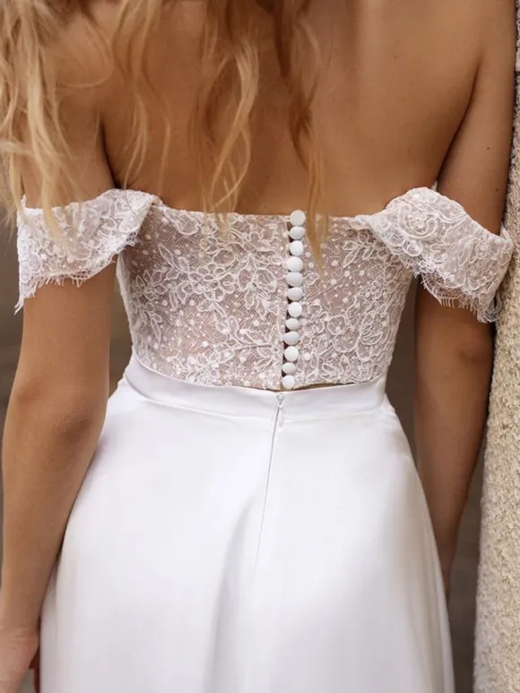 White Simple Causal Wedding Dress Satin Fabric Strapless Sleeveless Cut Out A-Line Off The Shoulder Long Bridal Dresses Free Customization