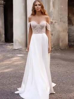 White Simple Causal Wedding Dress Satin Fabric Strapless Sleeveless Cut Out A-Line Off The Shoulder Long Bridal Dresses Free Customization