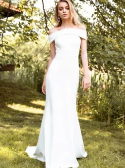 White Simple Mermaid Causal Wedding Dress Bateau Neck Sleeveless Backless Satin Fabric Long Bridal Gowns Free Customization