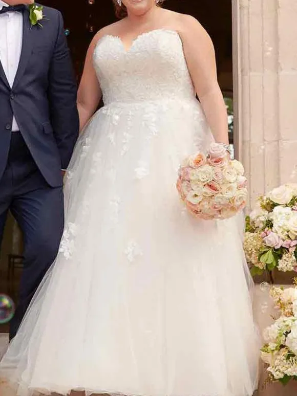 White Simple Princess Ball Gown Wedding Dress A-Line Strapless Sleeveless Backless Lace Bridal Dresses Free Customization